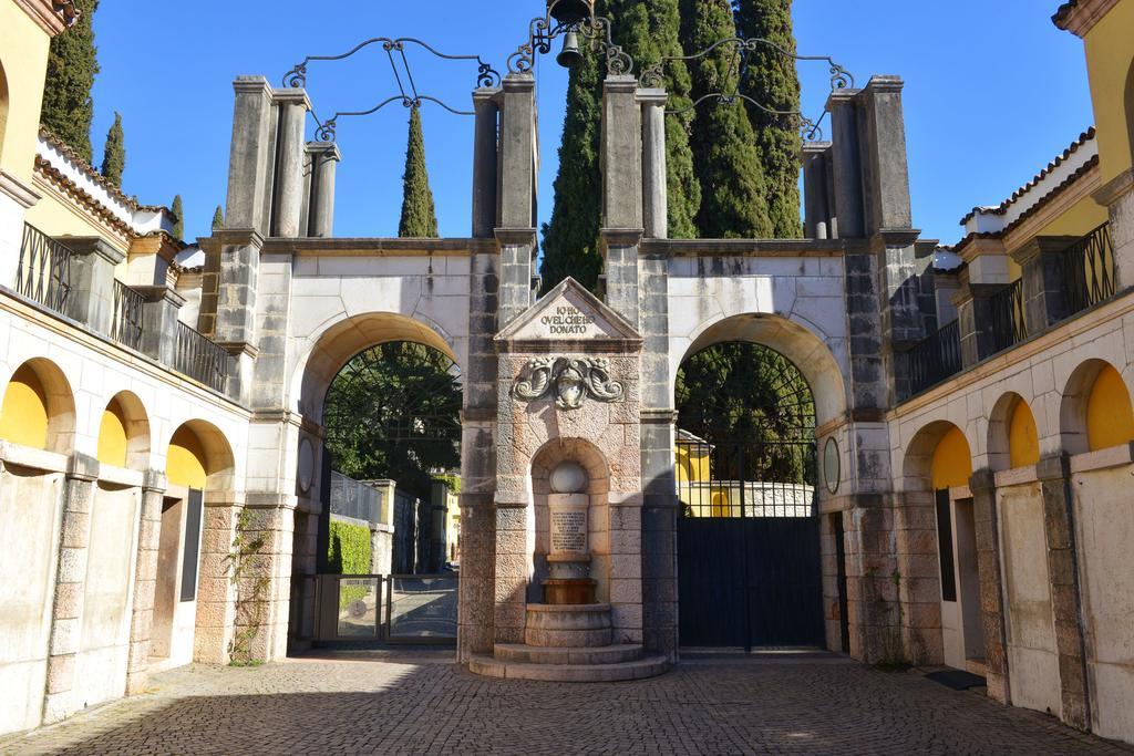 Taverna Affittacamere Gardone Riviera Kültér fotó